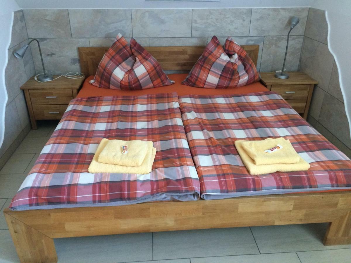 Ferienwohnung Frieser Steindorf am Ossiacher See Bagian luar foto